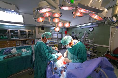 חדר ניתוח לב בכרמל