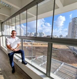  ספרטק שוניה מנכ"ל נוף זכוכית