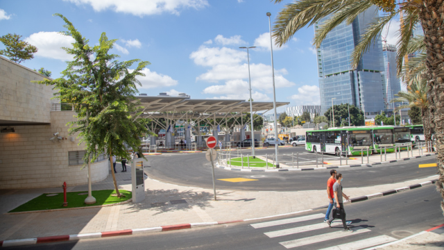 מסוף אוטובוסים אבנת בפתח תקוה