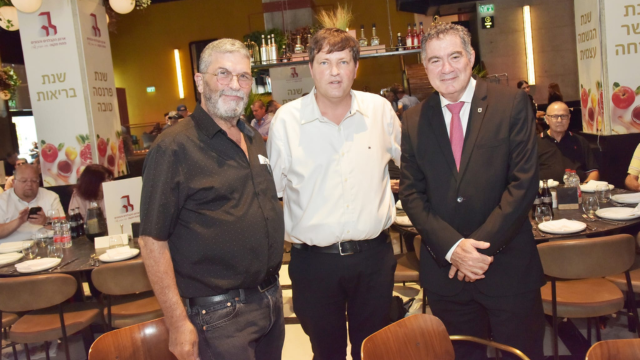 ראול סרוגו, רמי גרינברג ואהרון דינוביץ