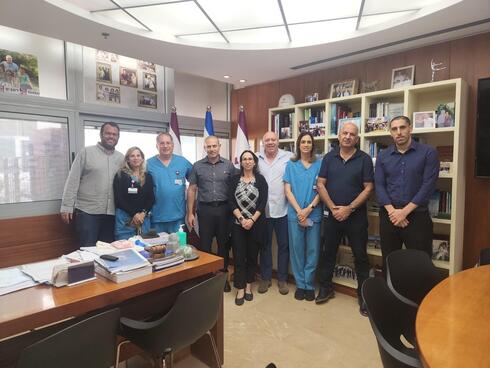 ביקור מנהל המחוז בכללית ברמב"ם